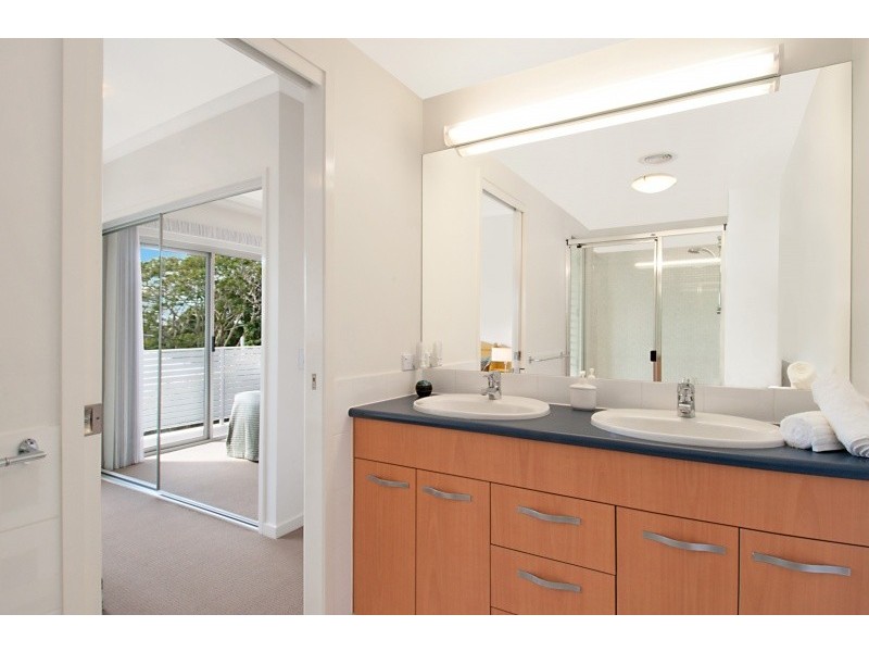 2/39 First Avenue, Coolum Beach QLD 4573