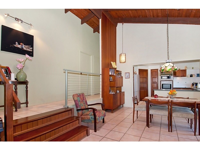 302 David Low Way, Peregian Beach QLD 4573