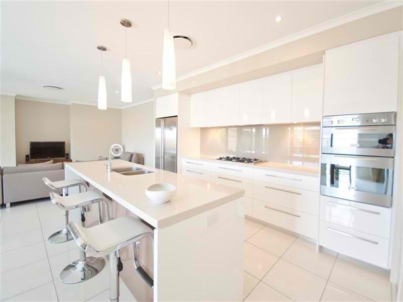 14 Glen Abby, Peregian Springs QLD 4573