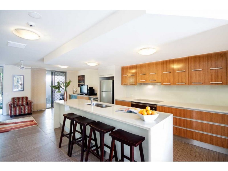 2/1838 David Low Way, Coolum Beach QLD 4573