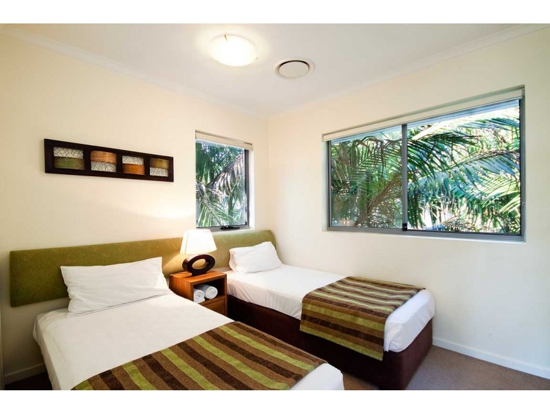 2/1838 David Low Way, Coolum Beach QLD 4573