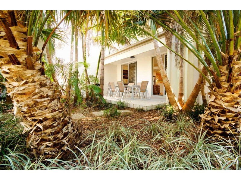 2/1838 David Low Way, Coolum Beach QLD 4573