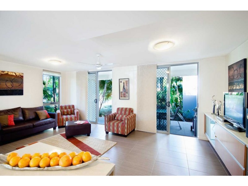 2/1838 David Low Way, Coolum Beach QLD 4573