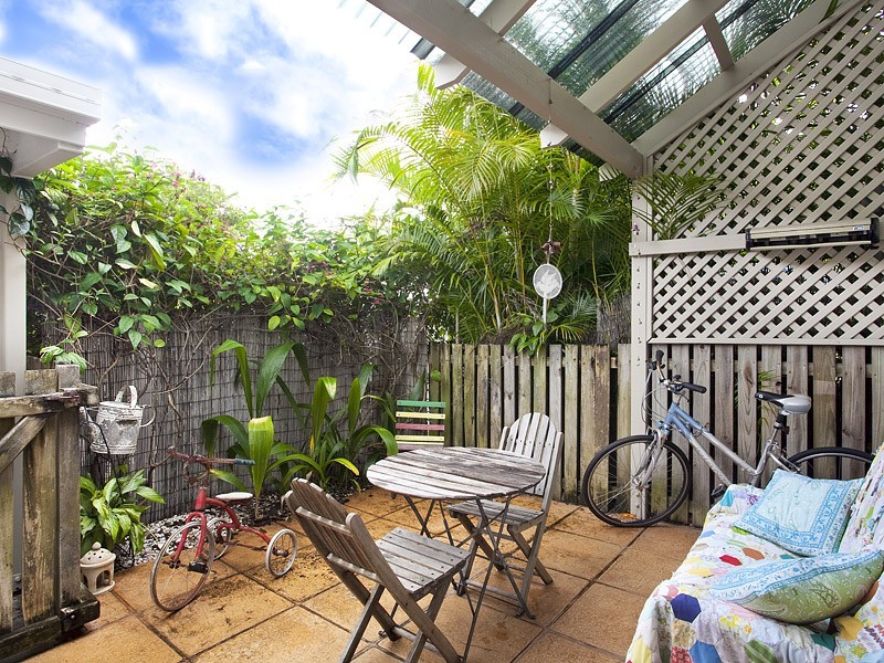 1/17 Margit Crescent, Sunrise Beach QLD 4567