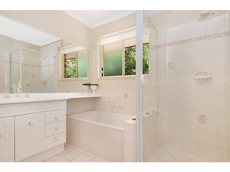 135 Ocean Vista Drive, Maroochy River QLD 4561