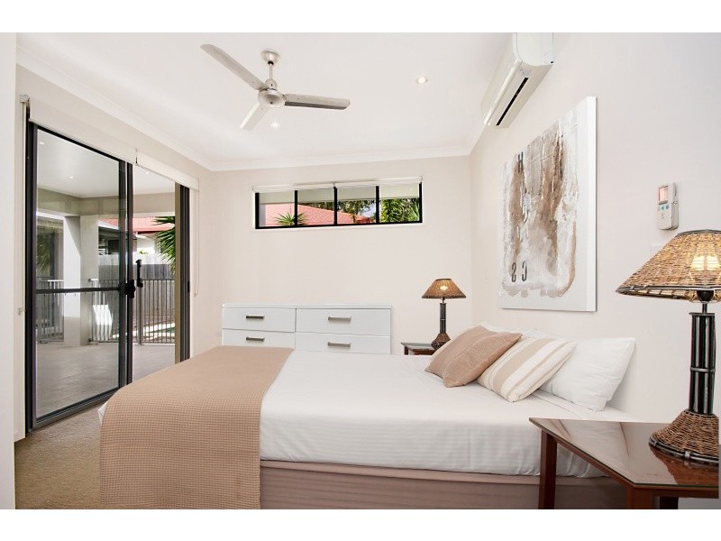 12 Peachtree  Crescent, Peregian Springs QLD 4573