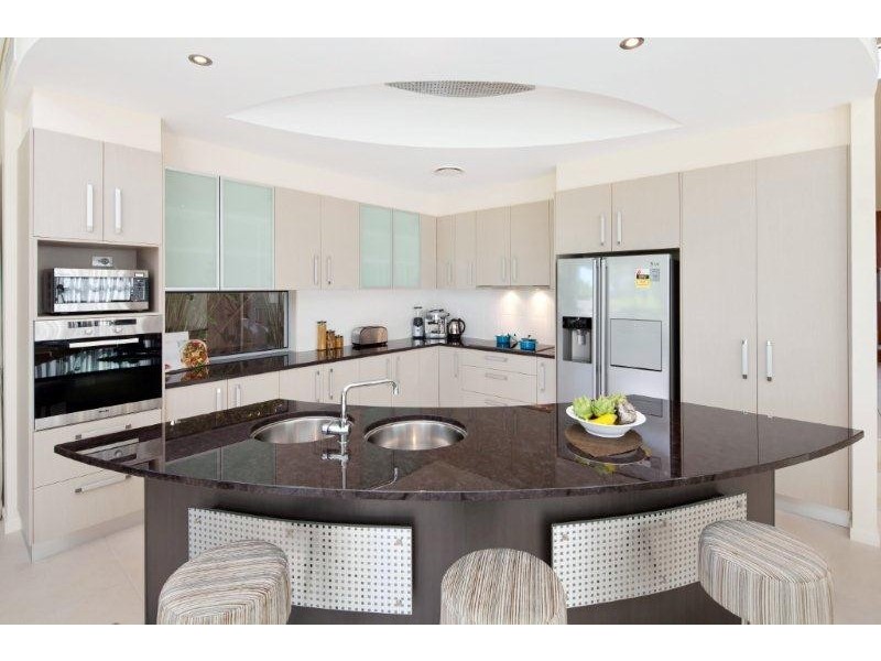 1 Cobblestone Place, Peregian Springs QLD 4573