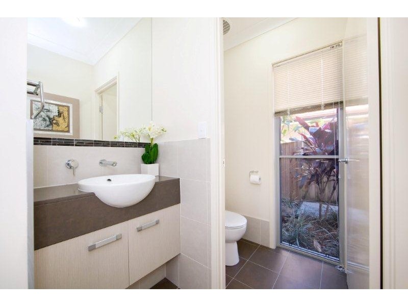 1 Cobblestone Place, Peregian Springs QLD 4573