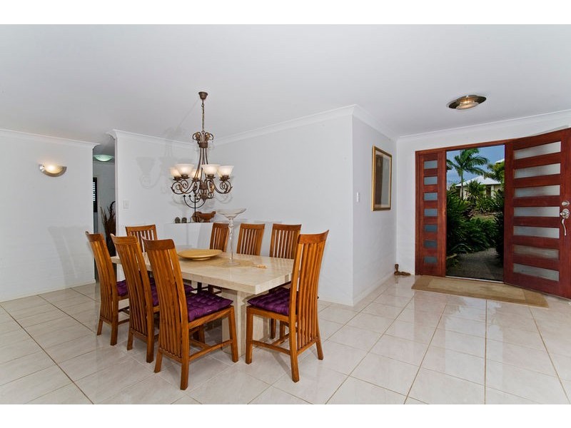 37 Balgownie Drive, Peregian Springs QLD 4573