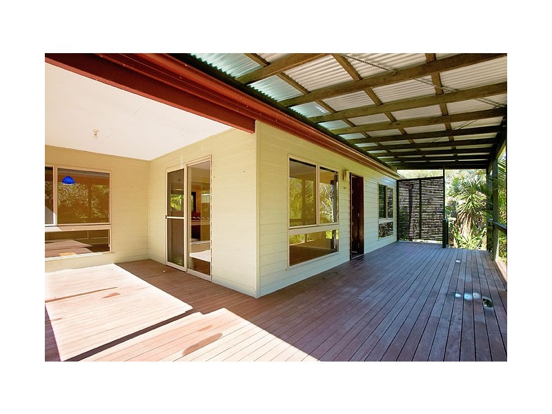 2233 David Low Way, Peregian Beach QLD 4573