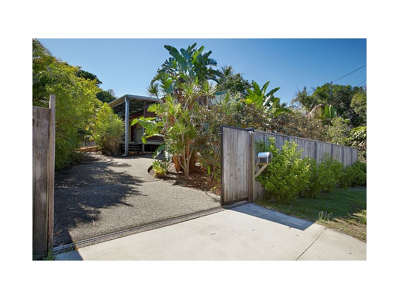 2233 David Low Way, Peregian Beach QLD 4573