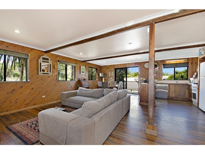 24 Yerranya Row, Yaroomba QLD 4573