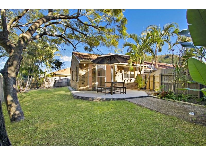 4/4 Melville Court, Mount Coolum QLD 4573