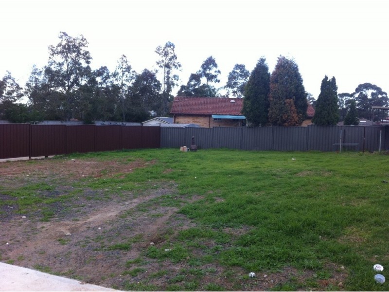 11 Keeden Place, Bonnyrigg NSW 2177