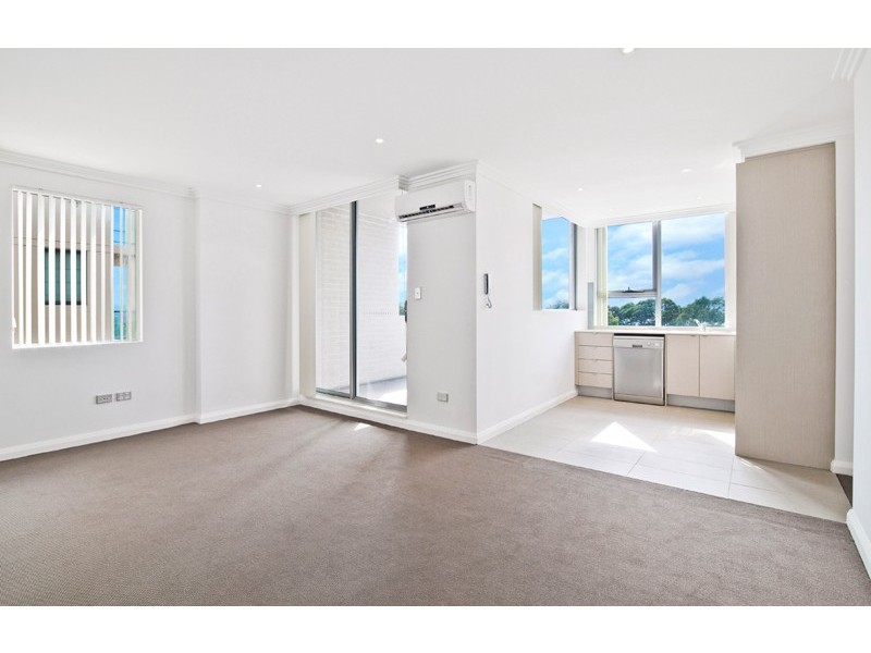 55/108 James Ruse Drive, Rosehill NSW 2142