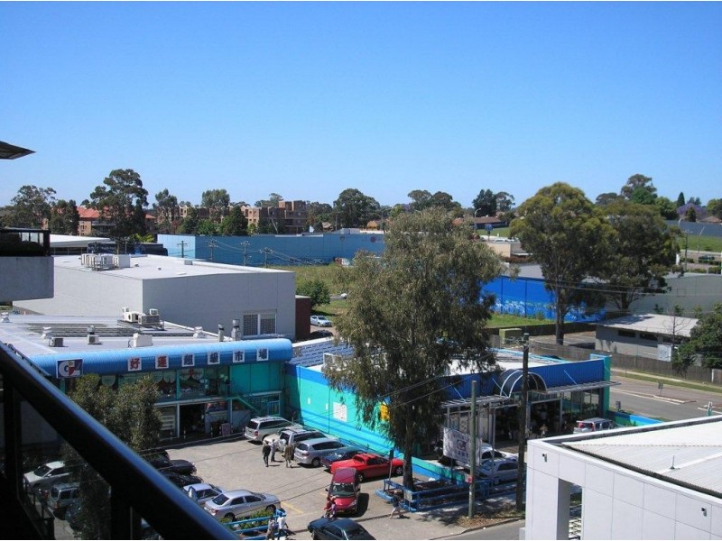 23/24-28 First Ave, Blacktown NSW 2148