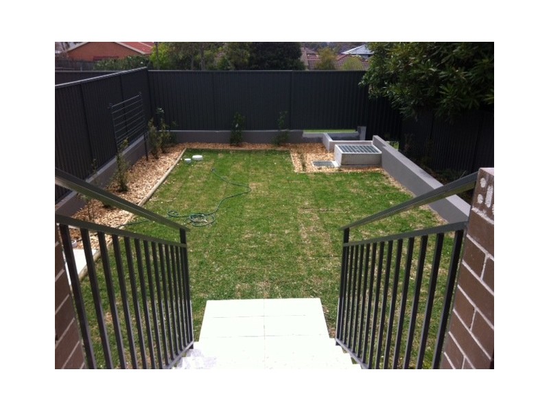 21 Hampden Rd, South Wentworthville NSW 2145