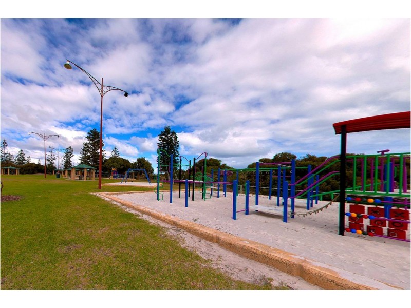 Lot 215 Arizona Parade, Golden Bay WA 6174