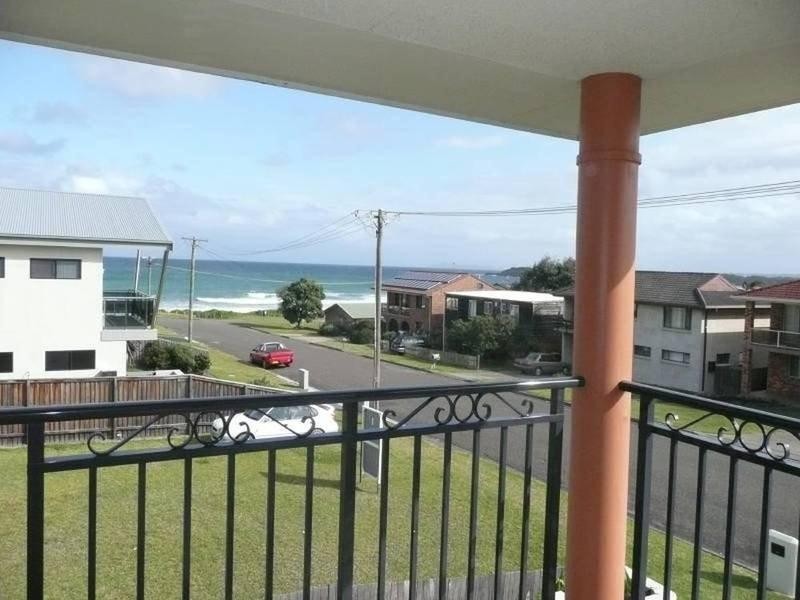 8 Ocean Drive, Wallabi Point NSW 2430