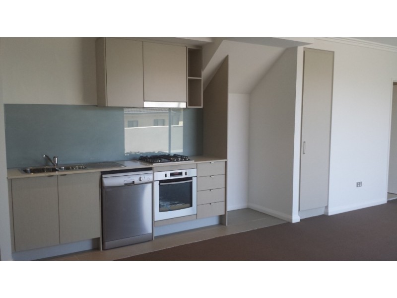 60/108 James Ruse Drive, Rosehill NSW 2142