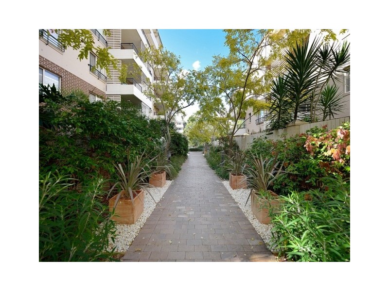 203B/ 28 Whitton Rd., Chatswood NSW 2067