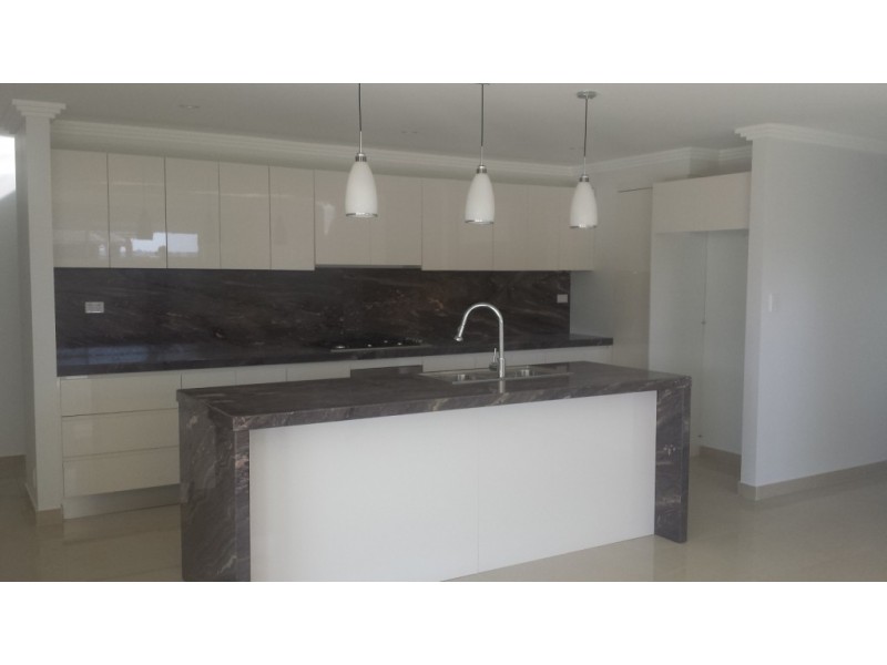 10 Tulloch Road, Catherine Field NSW 2557