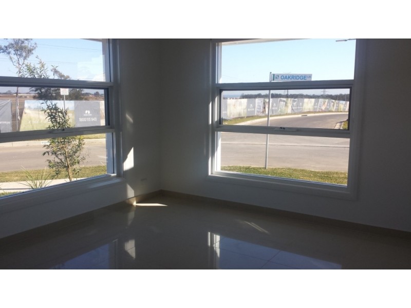 10 Tulloch Road, Gregory Hills NSW 2557