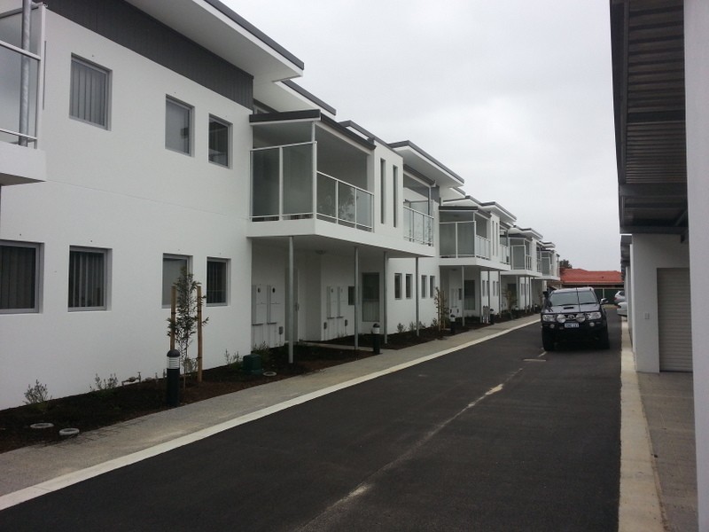 13 Spring Avenue, Midland WA 6056