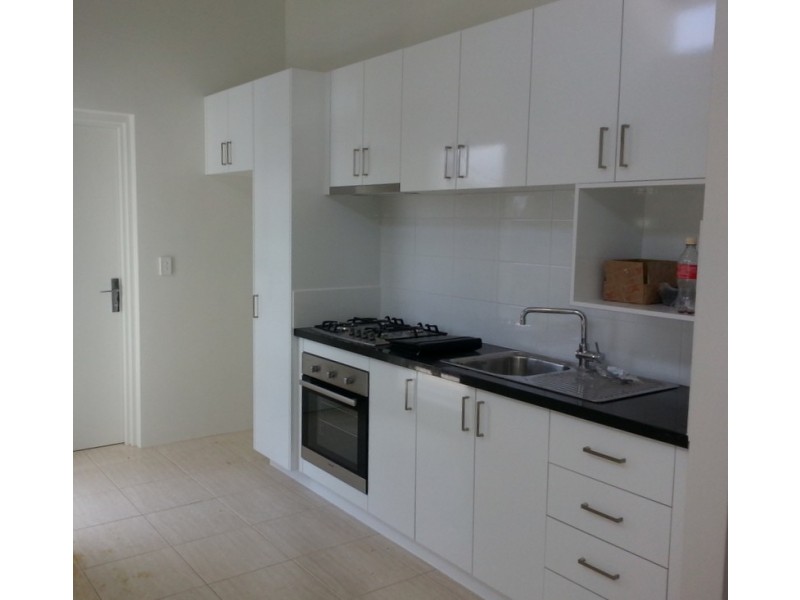 13 Spring Avenue, Midland WA 6056