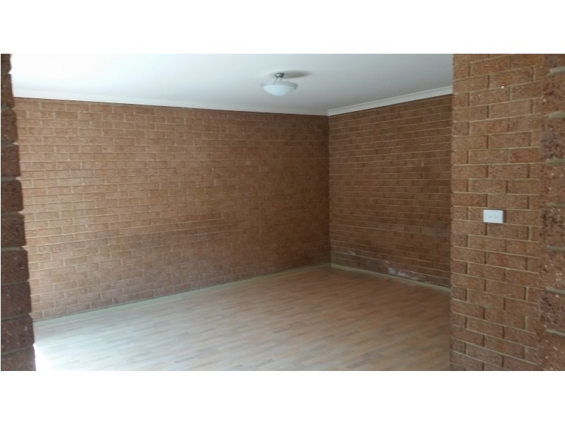 4b Boolardy Road, Golden Bay WA 6174