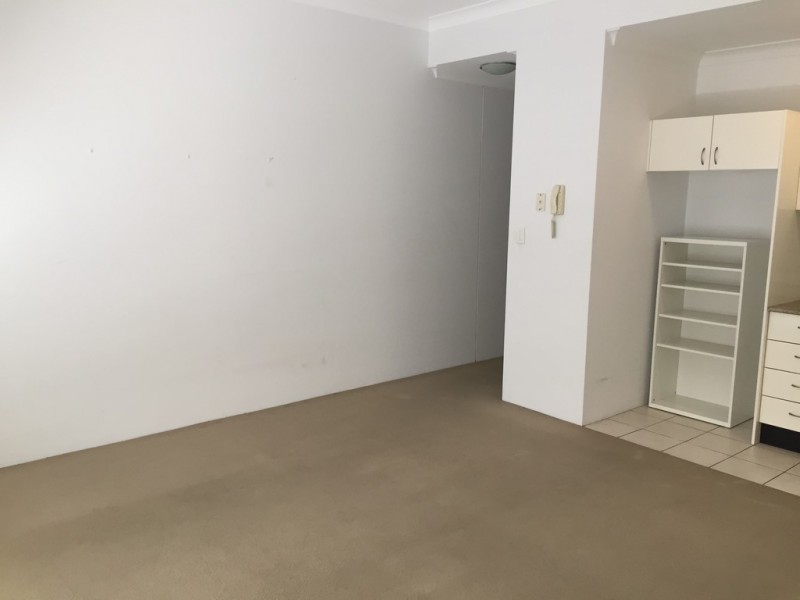 11/29 Holtermann Street, Crows Nest NSW 2065