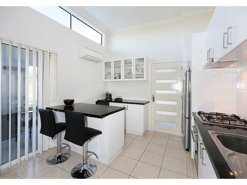 21 Wroxton Street, Midland WA 6056