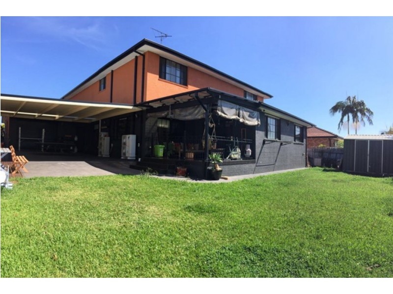 12B Gleeson Ave, Condell Park NSW 2200