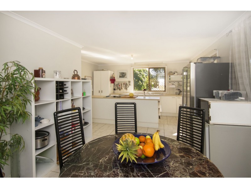 122 Sahara Road, Glass House Mountains QLD 4518