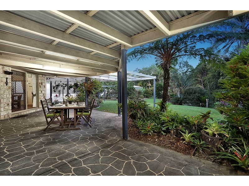 63 Pinelands Drive, Beerwah QLD 4519