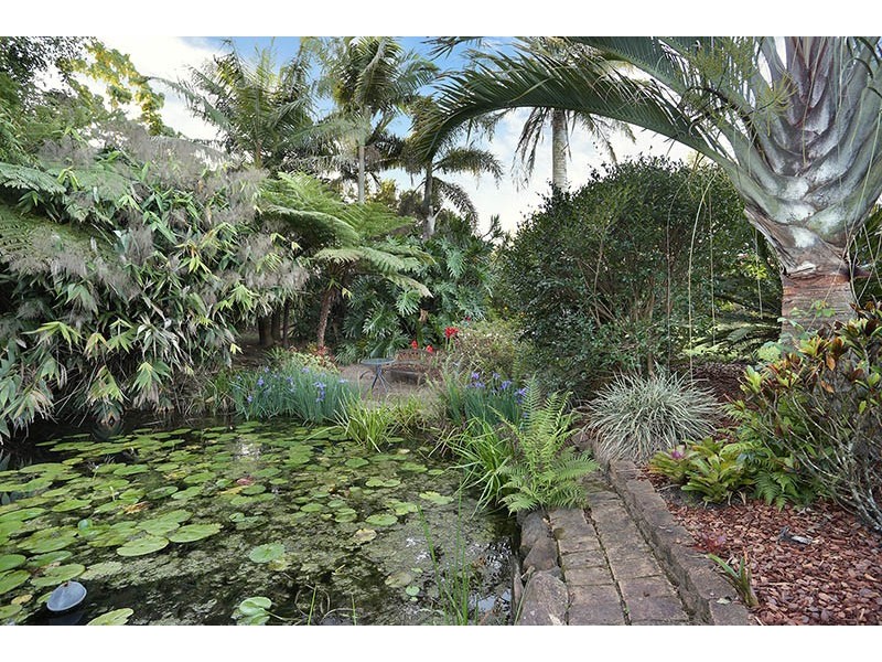 63 Pinelands Drive, Beerwah QLD 4519