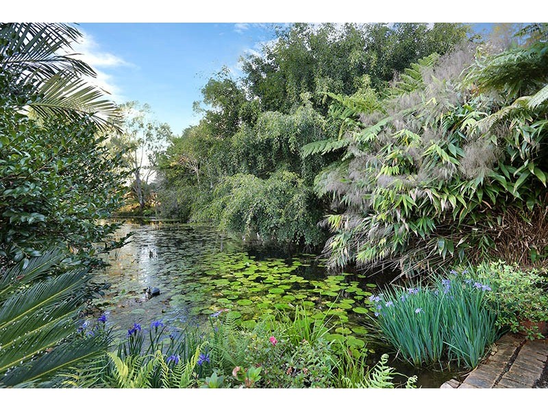 63 Pinelands Drive, Beerwah QLD 4519