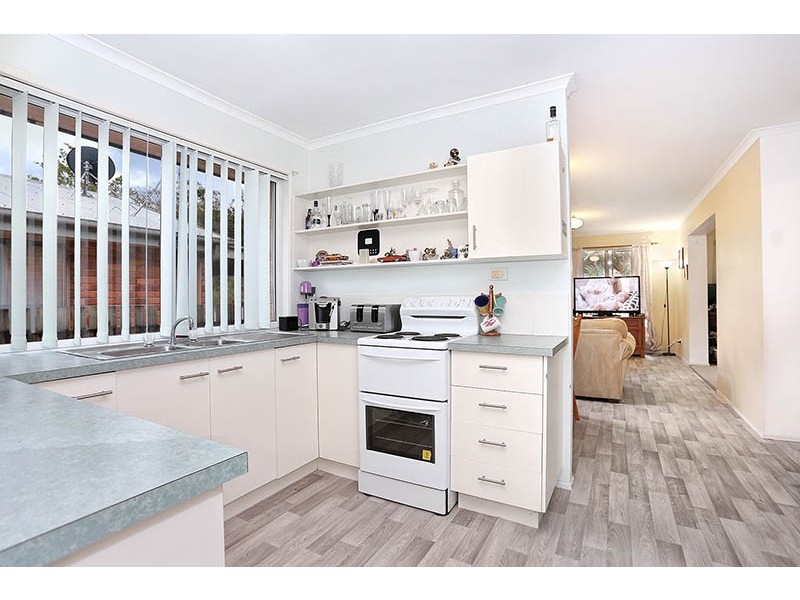 40 Jones Street, Mooloolah Valley QLD 4553