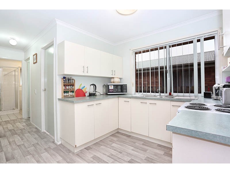 40 Jones Street, Mooloolah Valley QLD 4553