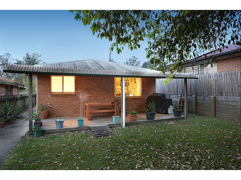 40 Jones Street, Mooloolah Valley QLD 4553