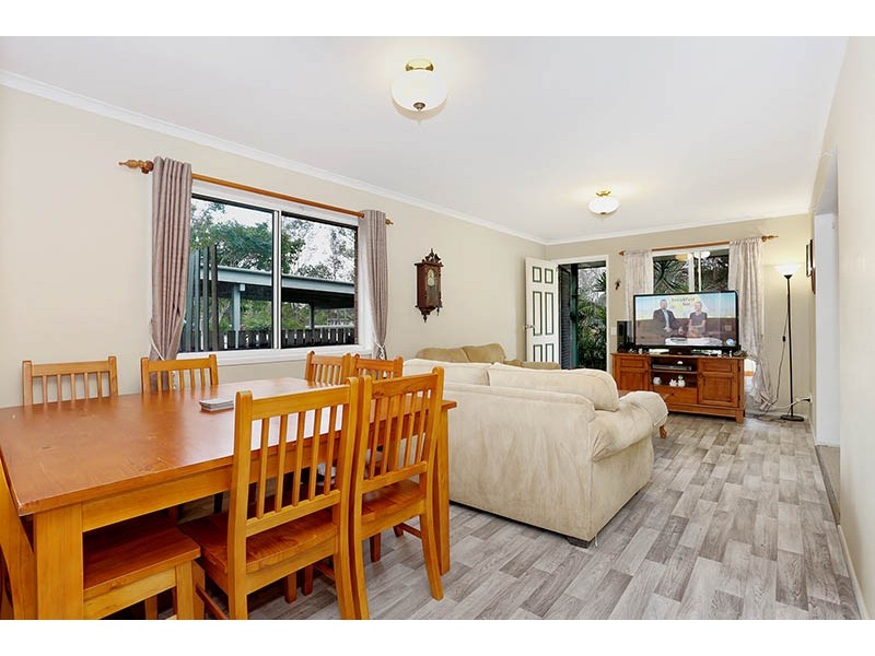 40 Jones Street, Mooloolah Valley QLD 4553