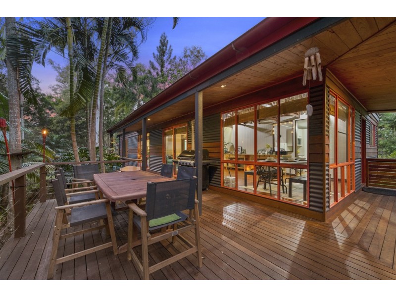 2 Annie Street, Landsborough QLD 4550