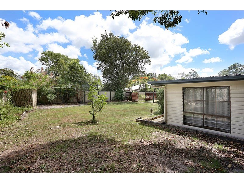 21 Old Landsborough Rd, Beerwah QLD 4519