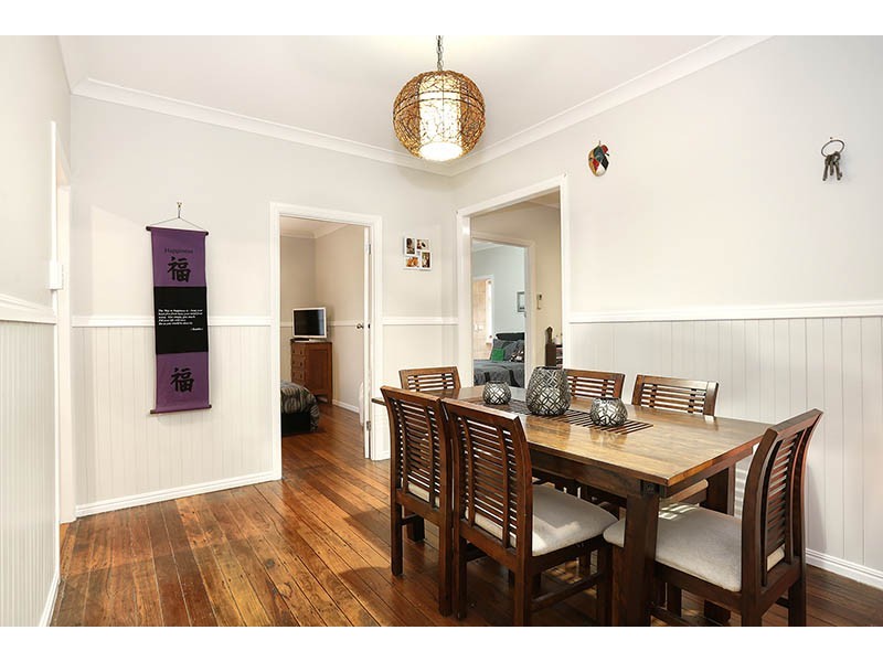 21 Old Landsborough Rd, Beerwah QLD 4519