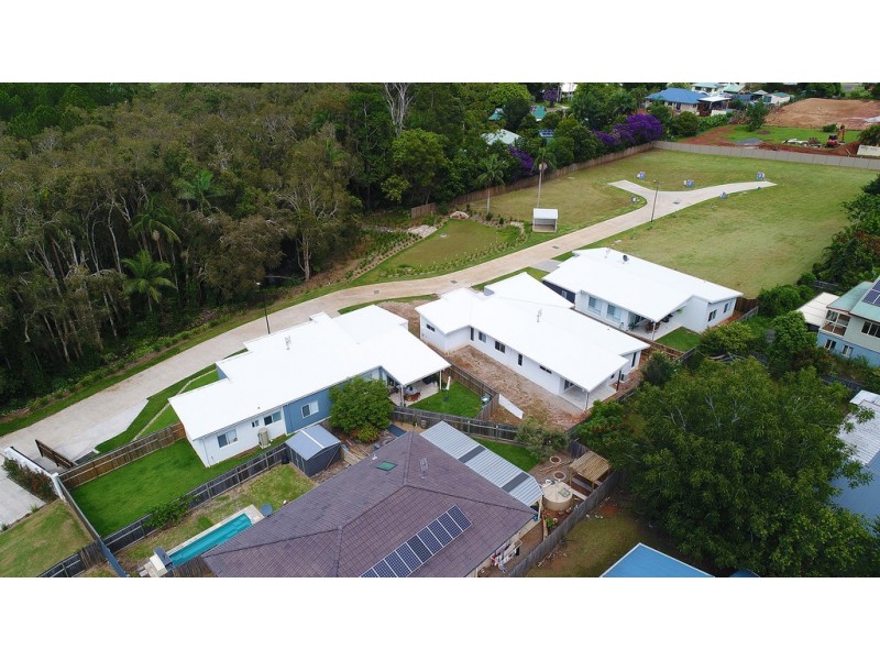 PLATINUM COURT 23  Railway Pde, Glass House Mountains QLD 4518