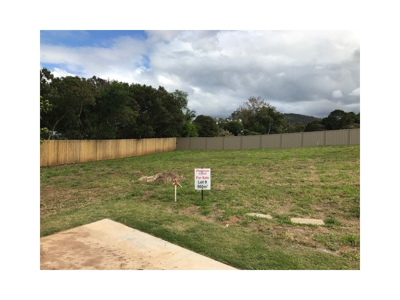 PLATINUM COURT 23  Railway Pde, Glass House Mountains QLD 4518