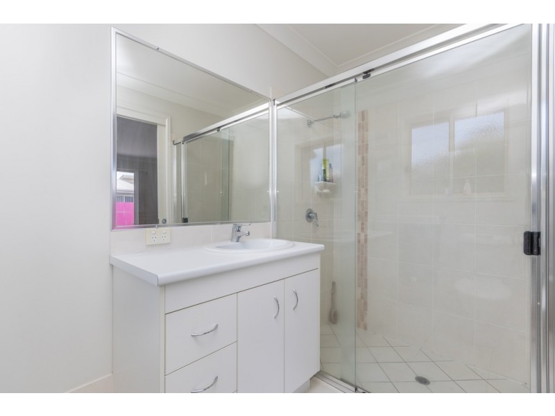 54 Coochin Hills Drive, Beerwah QLD 4519