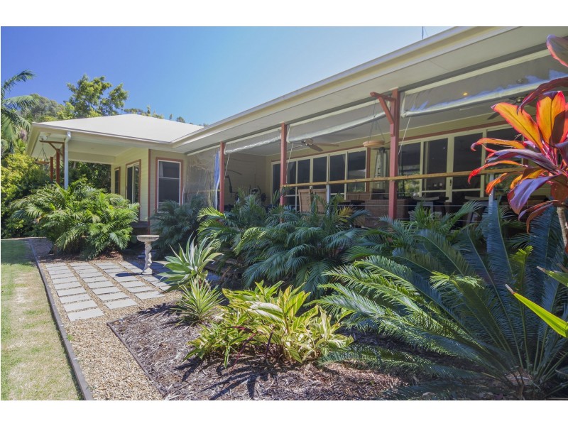 9 Bloomfield Place, Beerwah QLD 4519
