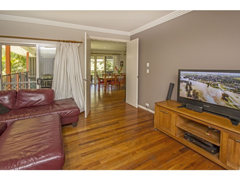 9 Bloomfield Place, Beerwah QLD 4519