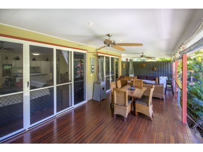 9 Bloomfield Place, Beerwah QLD 4519